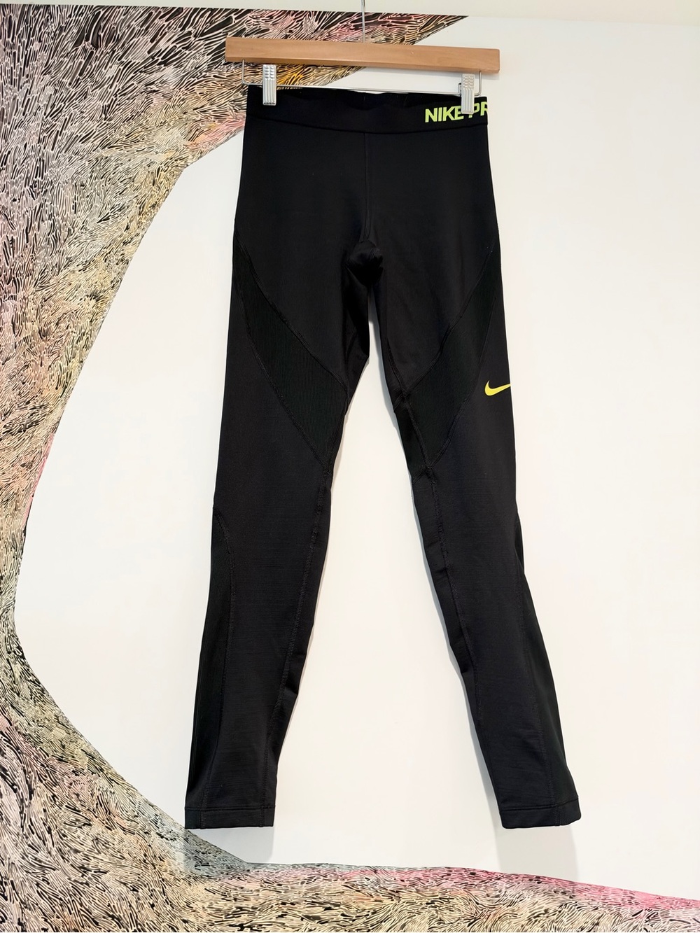 Nike Pro Ultra Warm Black Leggings with Volt Swoosh Small